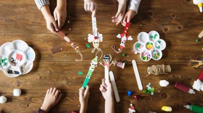 Arts and crafts help kids develop skills in early childhood